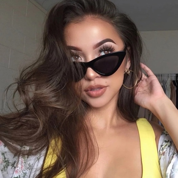 3/$30 🖤 Black Cat Eye Sunglasses - Picture 5 of 6